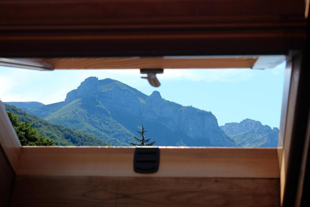 Posada Sobrevilla Espinama Esterno foto