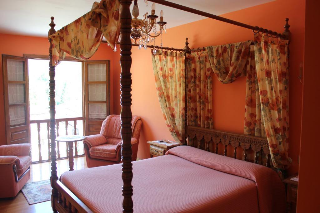 Posada Sobrevilla Espinama Esterno foto